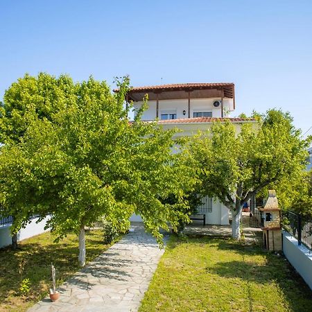 Villa Ellie's House à Nea Plagia Extérieur photo