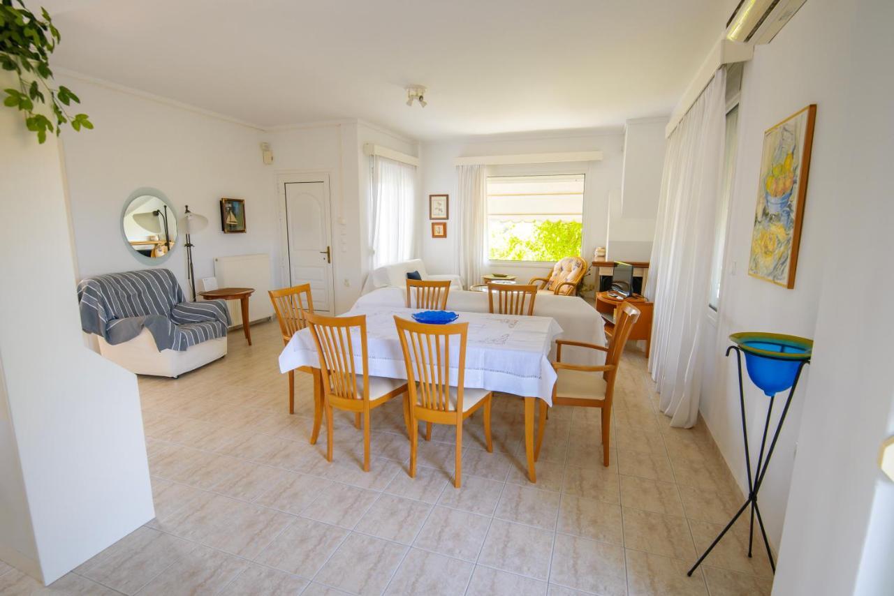 Villa Ellie's House à Nea Plagia Extérieur photo